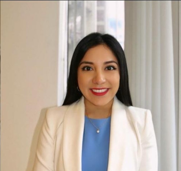 Dra. Romina Flores